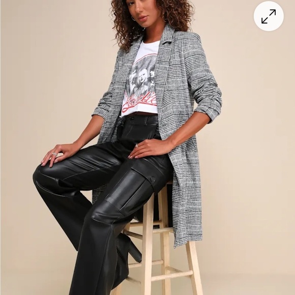 Lulus Chilly Out Black and White Glen Plaid Long Coat M - Picture 3 of 8